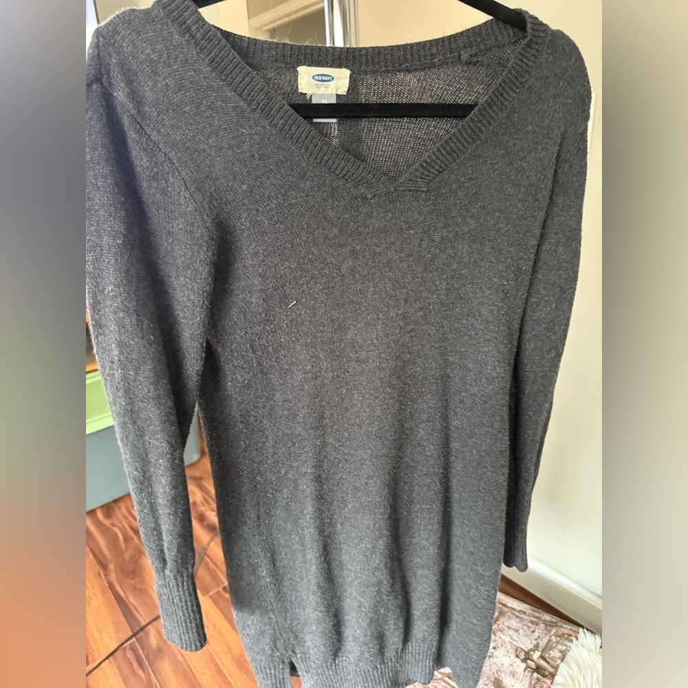Old navy V-Neck Women's Sweater